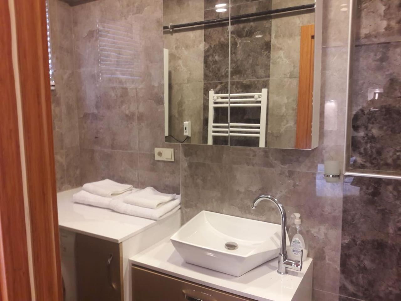 Ninve Apartments - Istanbul Bakirkoy ภายนอก รูปภาพ
